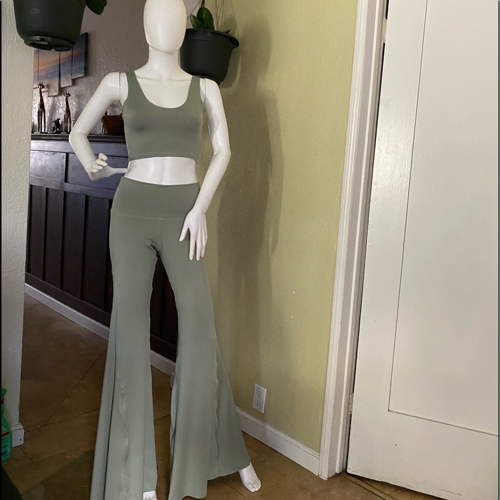 2 pieces bell bottom ant top